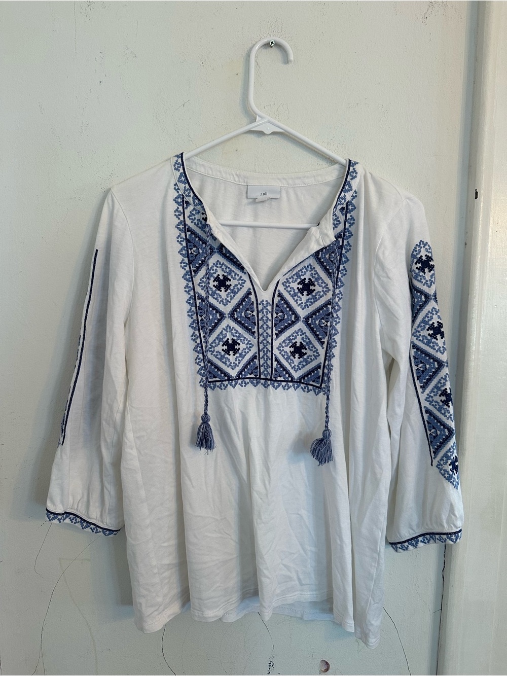 J. Jill White Women's Tunic Top with Subtle Logo